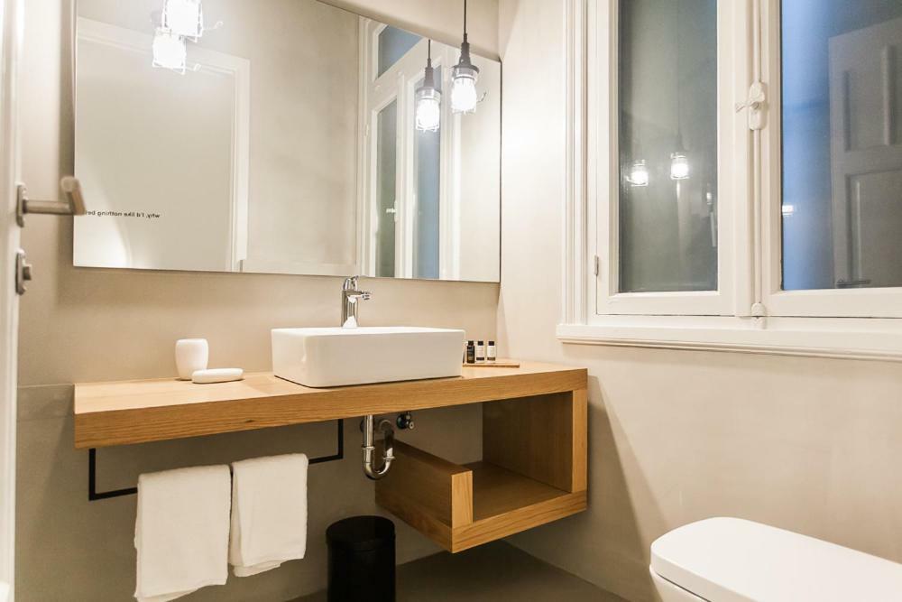 Monastiraki Suites By Livin Urbban Aten Exteriör bild